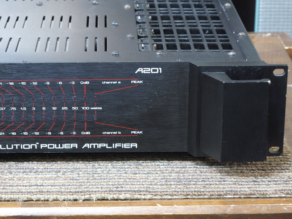 A201 SAE - HiFi-Do McIntosh/JBL/audio-technica/Jeff Rowland/Accuphase