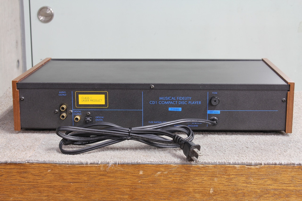 CD1 MUSICAL FIDELITY - HiFi-Do McIntosh/JBL/audio-technica
