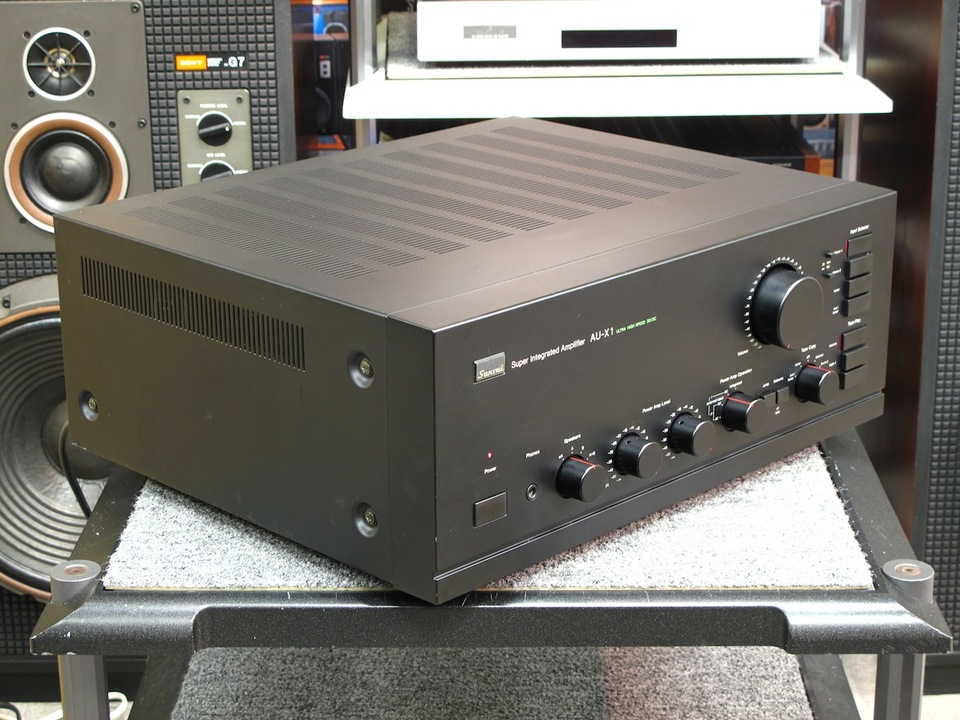 【coacoa】Sansui AU-X1 SANSUI AU-X1] The AU-X1 was the flagship in the Sansui
