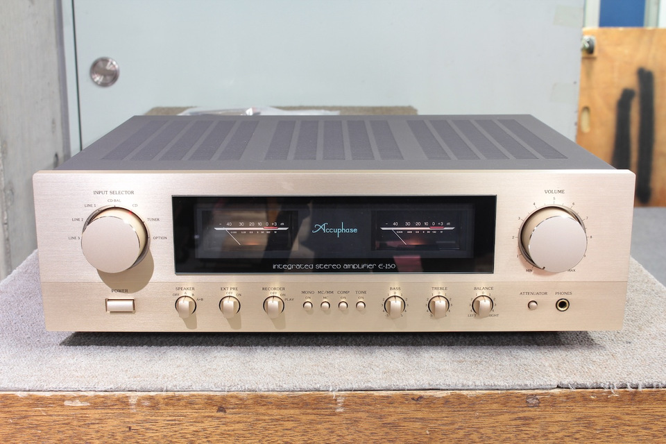 希少！Accuphase E-250 プリメインアンプ（E-250｜製品情報 