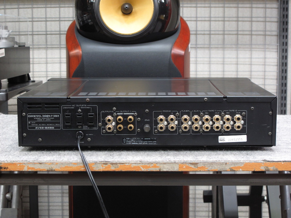 M*a様 ジャンク扱い　オンキョー Integra P-306RS プリアンプ M*a様 ジャンク扱い オンキョー Integra P-306RS プリアンプ