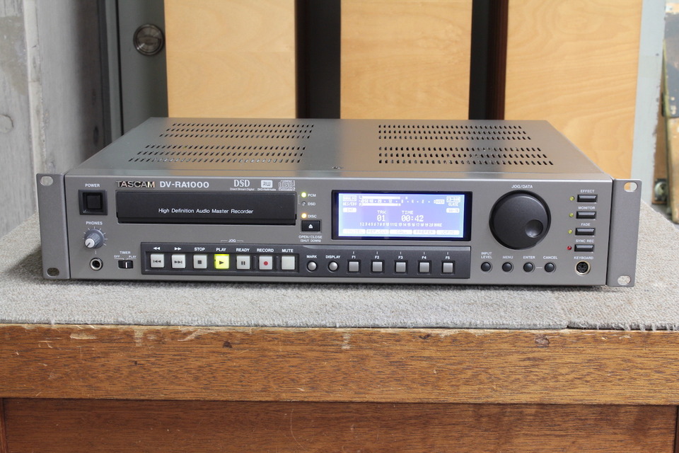 TASCAM タスカム DV-RA1000 オーディオマスターレコーダー DV-RA1000
