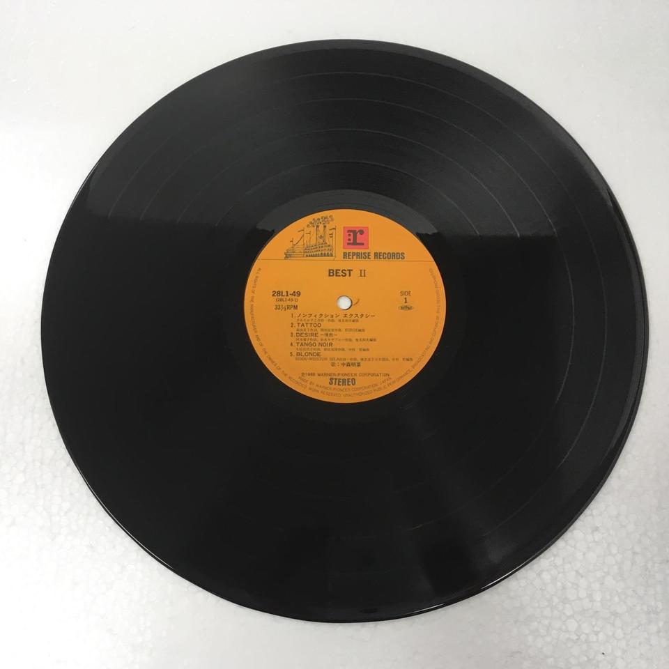 中森明菜 Best II 2LP カラーヴァイナル　未使用品 中森明菜「BEST II COMPLETE BOX【5枚組完全生産限定