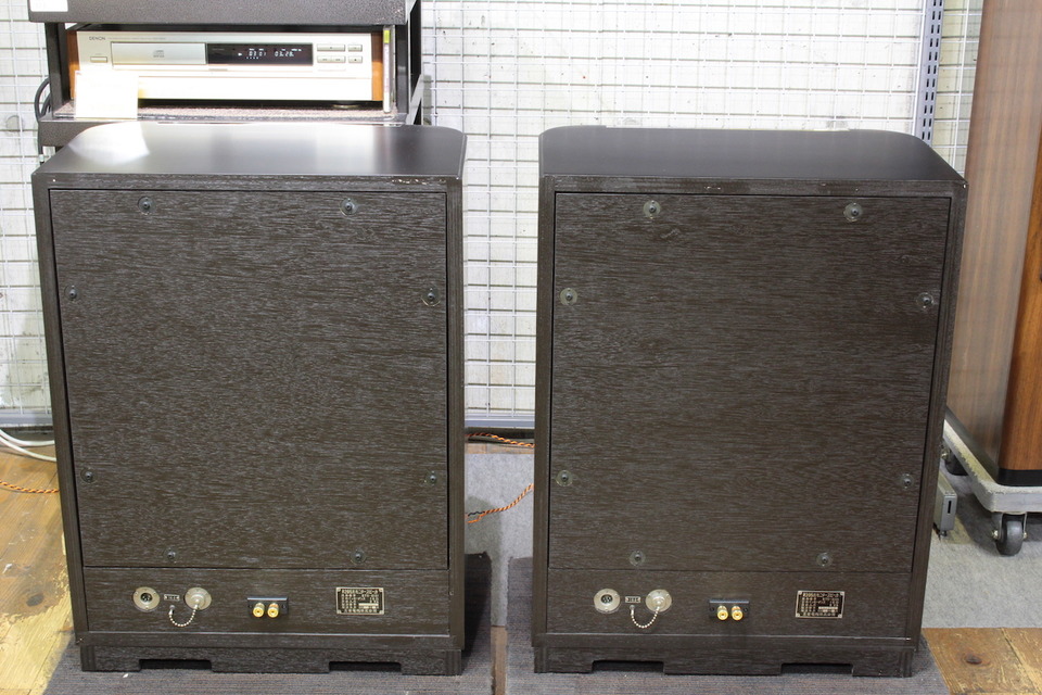 ダイヤト−ン、フロアー型モニタースピーカー、R205型 ☆DIATONE R205型(2S-208) モニタースピーカー 放送局仕様 2