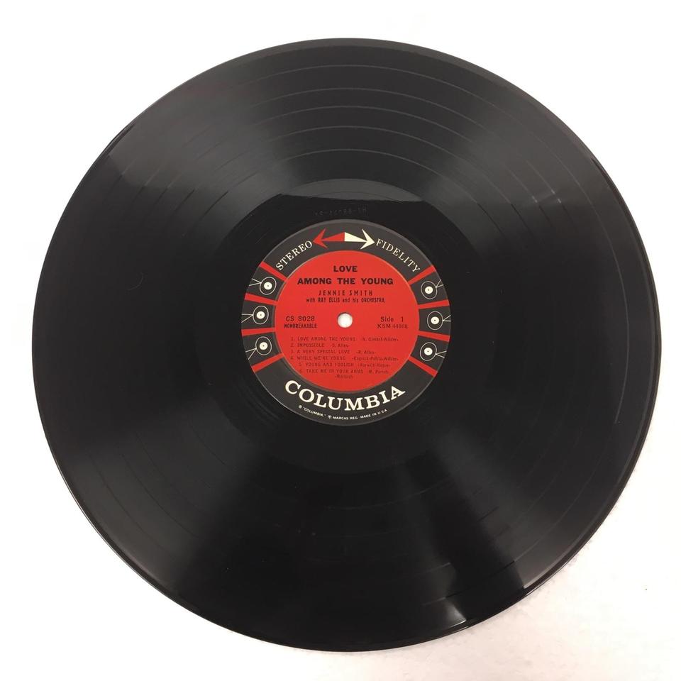 LOVE AMONG THE YOUNG/JENNIE SMITH JENNIE SMITH - 中古
