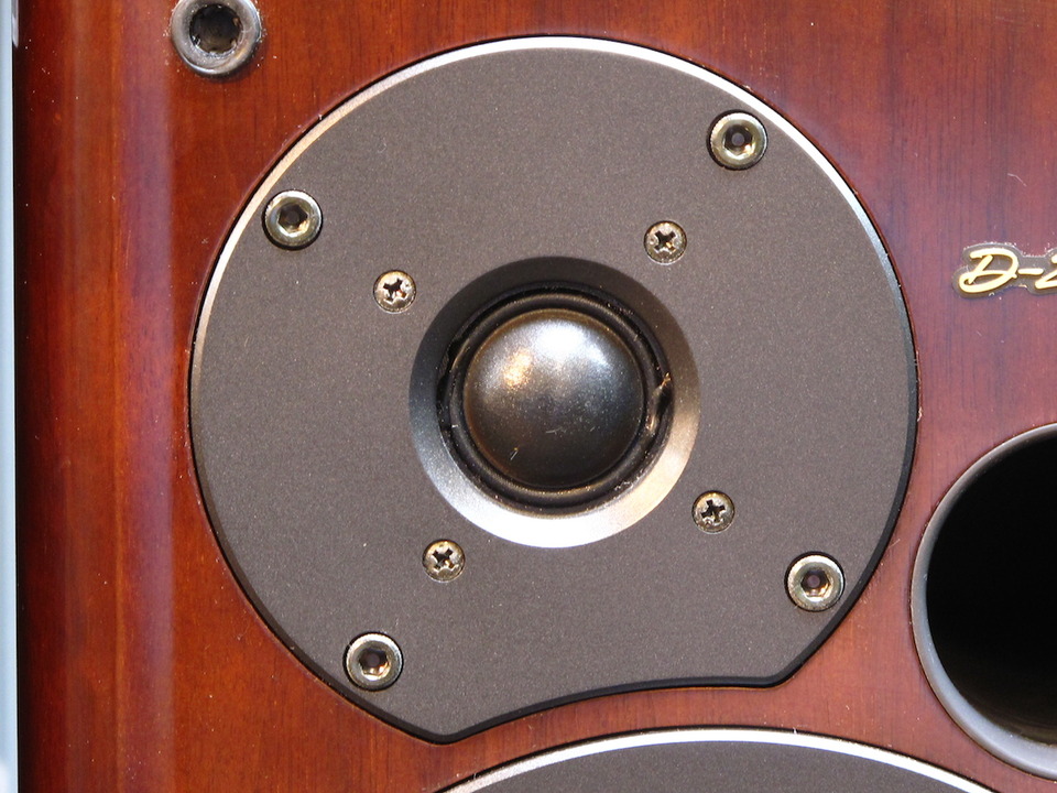 ONKYO D-202AX + インシュレーター AT6089 ONKYO D-202AX + インシュレーター AT6089