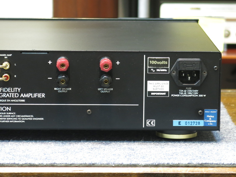 MUSICAL FIDELITY プリメインアンプ ELEKTRA E100【通電確認のみ