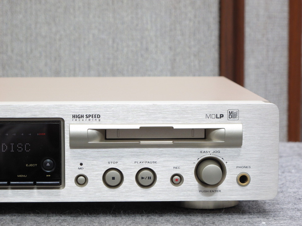 CD/MDプレーヤー MARANTZ CM6200F 故障あ CM6200のCDトレイがガタついて途中で止まる | 電気屋さんの