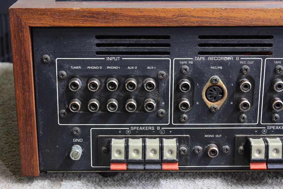 【希少】YAMAHA ヤマハ プリメインアンプ CA-700 ウッドキャビ YAMAHA CA-700の仕様 ヤマハ