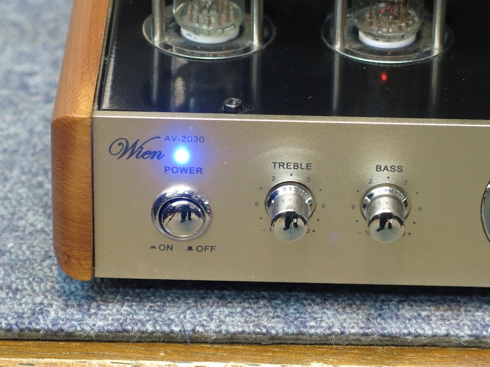 アンプ Whem AV 2030 Amazon.co.jp: 本格的な音を楽しめる☆真空管アンプWien/AV-2030