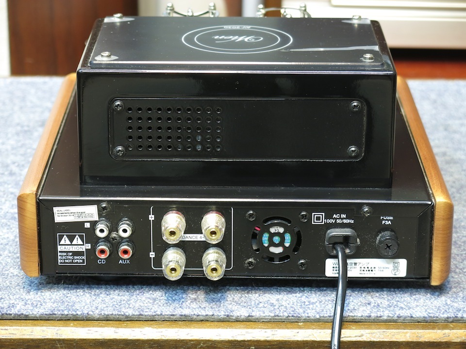 真空管プリメインアンプ Wien ウィーン AV-2030 Amazon.co.jp: 本格的な音を楽しめる☆真空管アンプWien/AV-2030