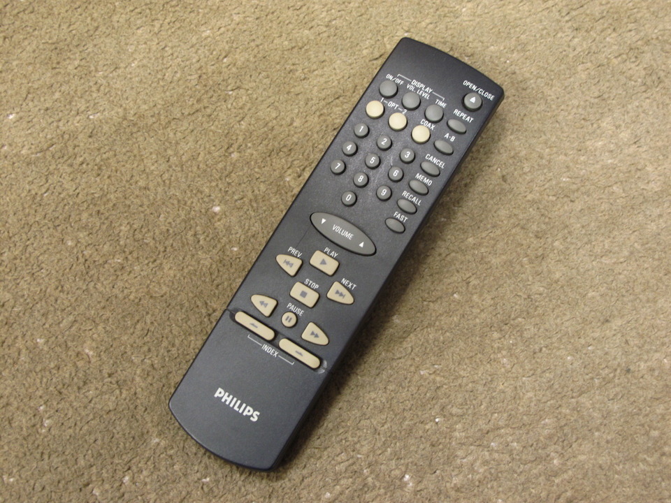 フィリップス　PHILIPS LHH300R リモコン付き PHILIPS フィリップス CDプレーヤー LHH300R リモコン/説明書