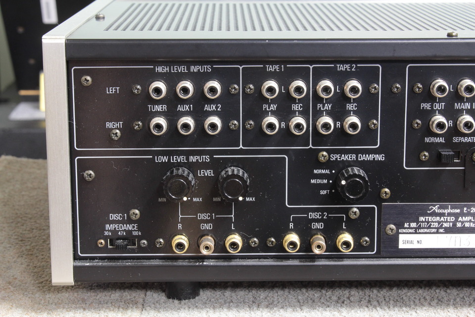 E-202 Accuphase - 中古オーディオ 高価買取・販売 ハイファイ堂