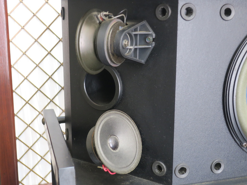 301MM/2+SS-301 BOSE - 中古オーディオ 高価買取・販売 ハイファイ堂