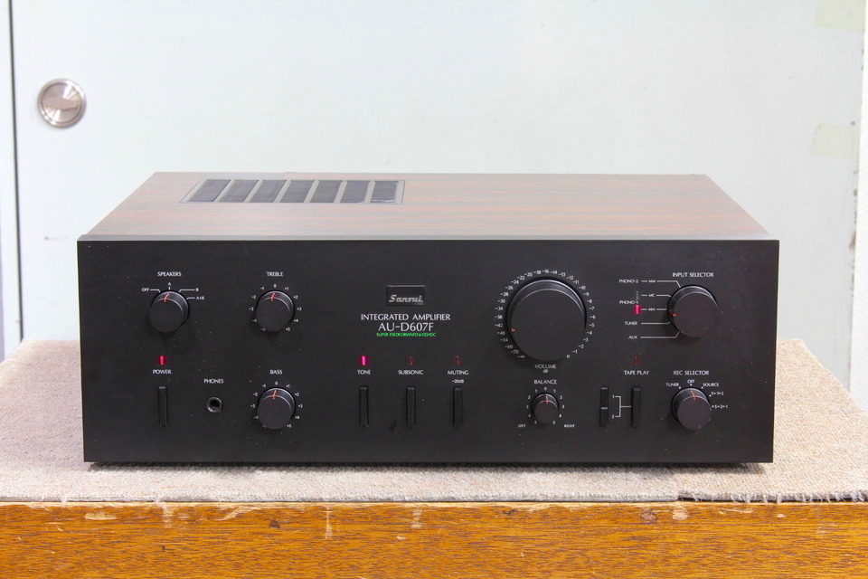 AU-D607F SANSUI - 中古オーディオ 高価買取・販売 ハイファイ堂