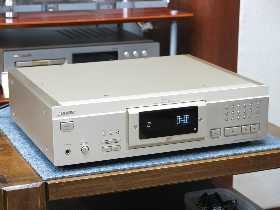 【高級品！送料無料】SONY ソニー CDP-XA5ES CDプレーヤー SONY【CDP-XA5ES】ソニー 光学系固定方式メカニズム CDプレーヤー