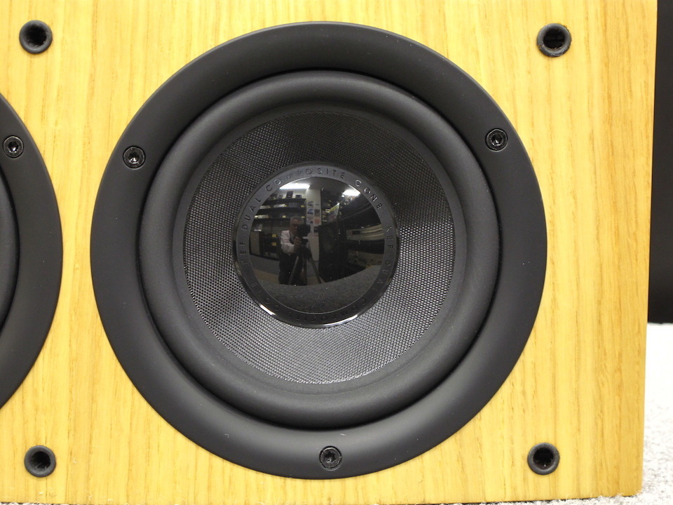 【極美品】KEF センタースピーカー IQ60C KEF センタースピーカー iq60c