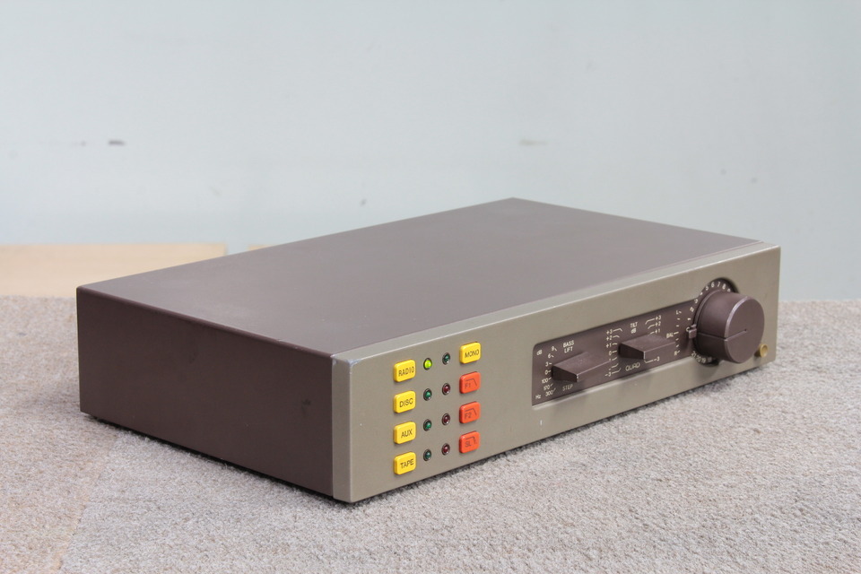 QUAD クオード/コントロールアンプ/34/ピュアオーディオ/ABランク/67【中古】 QUAD クオード/コントロールアンプ/34/ピュアオーディオ/AB
