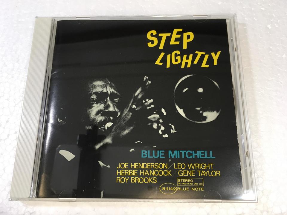 STEP LIGHTLY/BLUE MITCHELL BLUE MITCHELL(TP) 中古オーディオ 高価買取・販売 ハイファイ堂