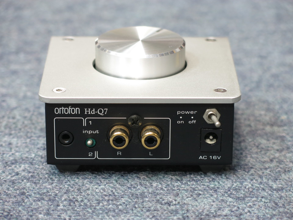 【中古品】オルトフォン ortofon e-Q7(中古品) 美品】オルトフォン ortofon e-Q7 ORTOFON イヤホン 中古-非常に良い