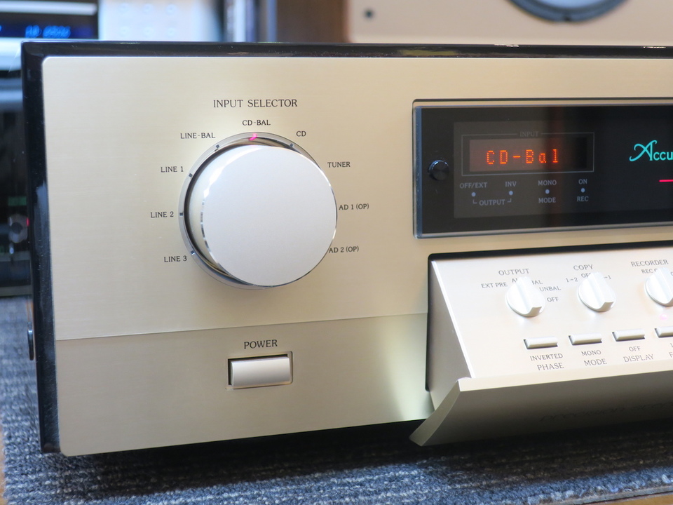 C-2810 Accuphase - 中古オーディオ 高価買取・販売 ハイファイ堂