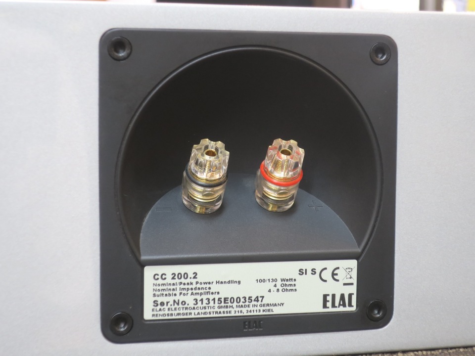 超美品☆　ELAC　CC200.2 ☆ センタースピーカー ユキム、ELAC 200 LINE の新センタースピーカー「CC 201.2」を発売