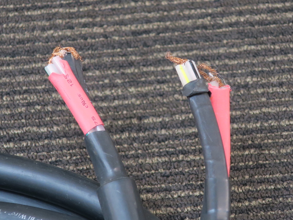 スピーカーケーブル/2.4m MONSTER CABLE - 中古オーディオ 高価買取