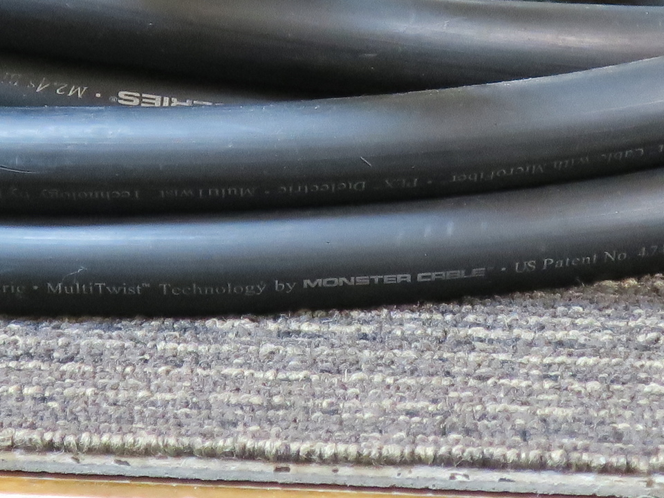 スピーカーケーブル/2.4m MONSTER CABLE - 中古オーディオ 高価買取