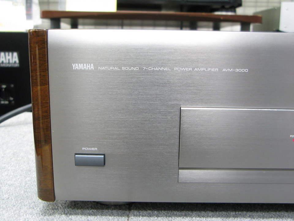 YAMAHA パワーアンプ AVM-3000 7ch 動作品 【公式通販】