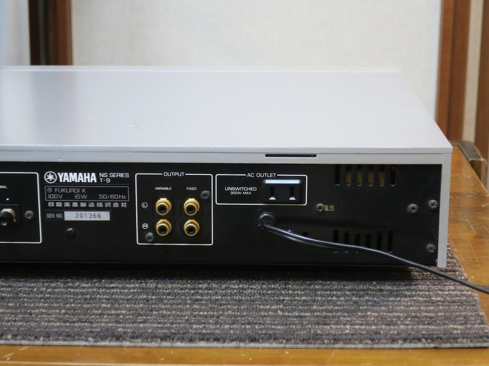 【美品】 YAMAHA ヤマハ T-9 FM チューナー 昭和レトロ YAMAHA T-9 修理調整記録1: BLUESS Laboratory