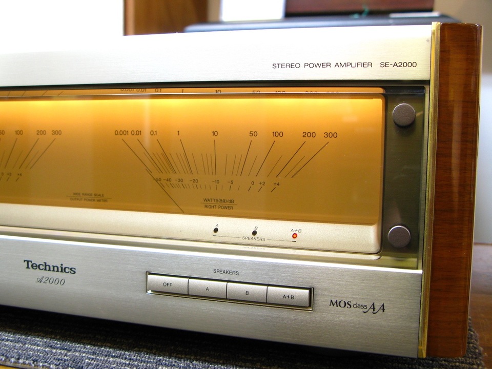 Technics SE-A2000 ※受注生産品￥250,000(1993年頃),パワーアンプ