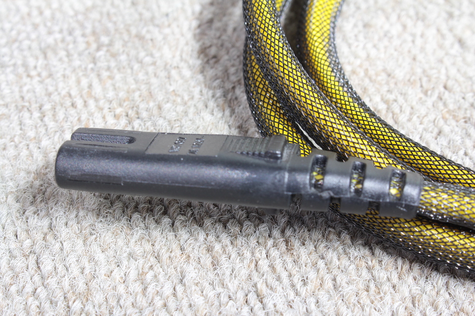 非メッキメガネ電源ケーブル PRO CABLE - 中古オーディオ 高価