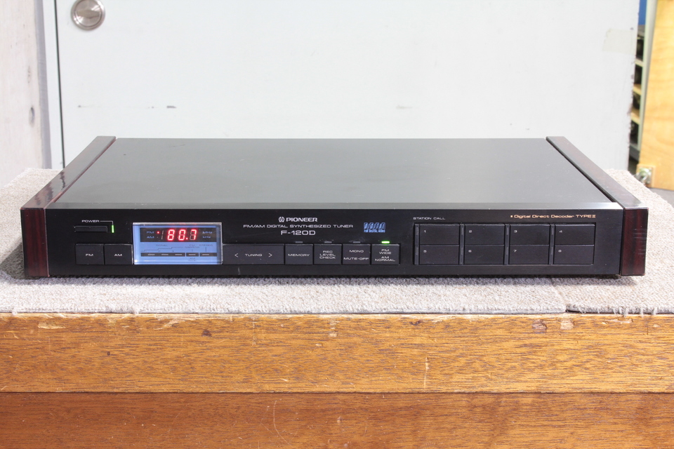 Pioneer・パイオニア PIONEER パイオニア F-120D FM AM チューナー