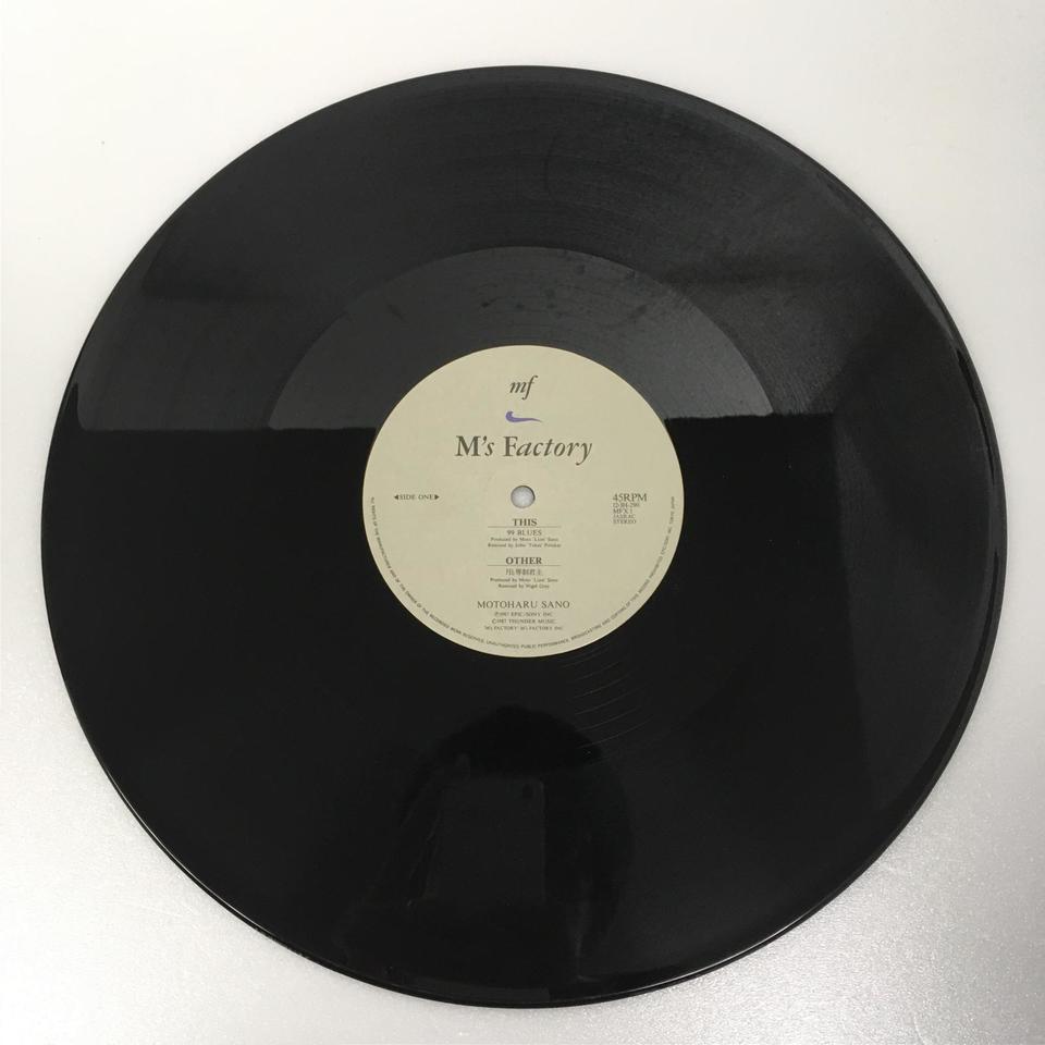 佐野元春　月と専制君主　LP レコード Amazon.co.jp: 月と専制君主 - 佐野元春: ミュージック