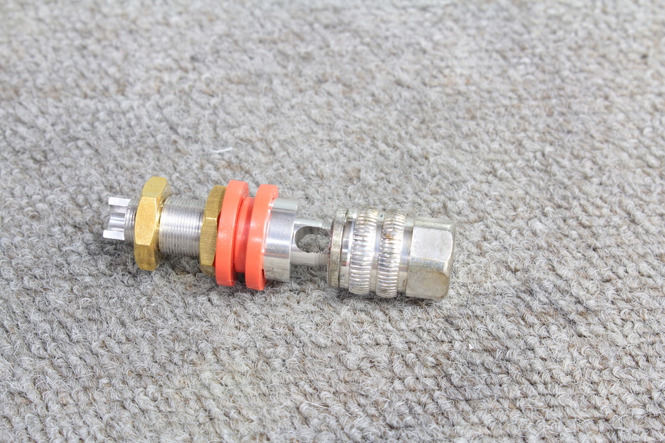 オーディオクラフト スピーカー端子 2個入り SSP2 ヨドバシ.com - オーディオクラフト スピーカー端子 2個入り