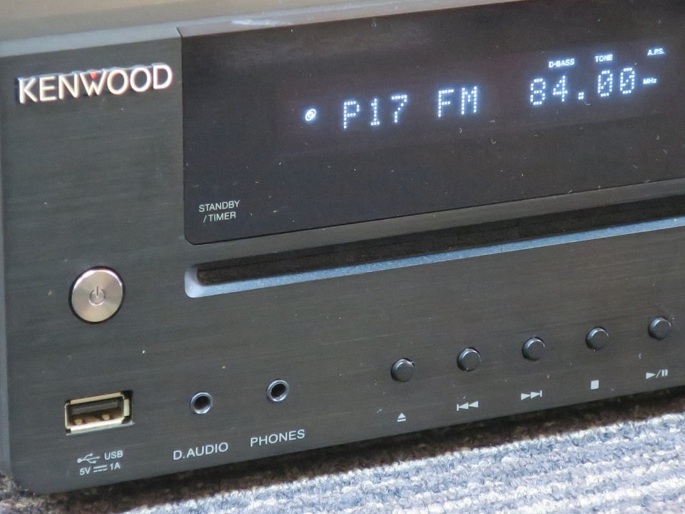アンプ KENWOOD R-K731 ケンウッド、KseriesのCD/USBレシーバー「R-K731」 - 価格.com