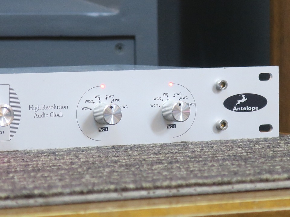 【最終値下】Antelope ISOCHRONE OCX Isochrone OCX | オーディオマスタークロック | 生産終了品 | Antelope