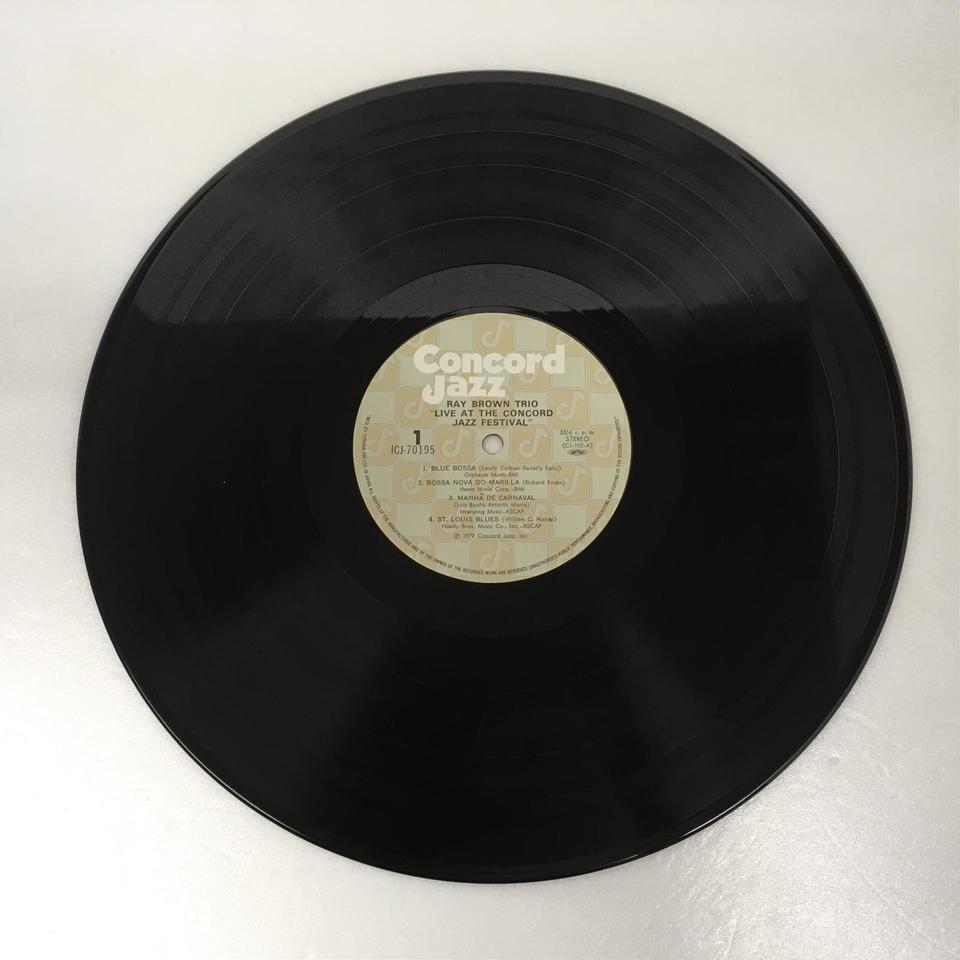 LIVE AT THE CONCORD JAZZ FESTIVAL 1979/RAY BROWN RAY BROWN - 中古