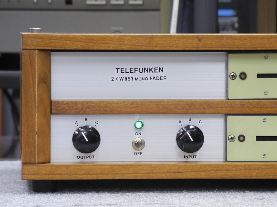 Telefunken RS 1 モノラルアンプ　セット Telefunken Allvox-Strahler RS I | journal | listude
