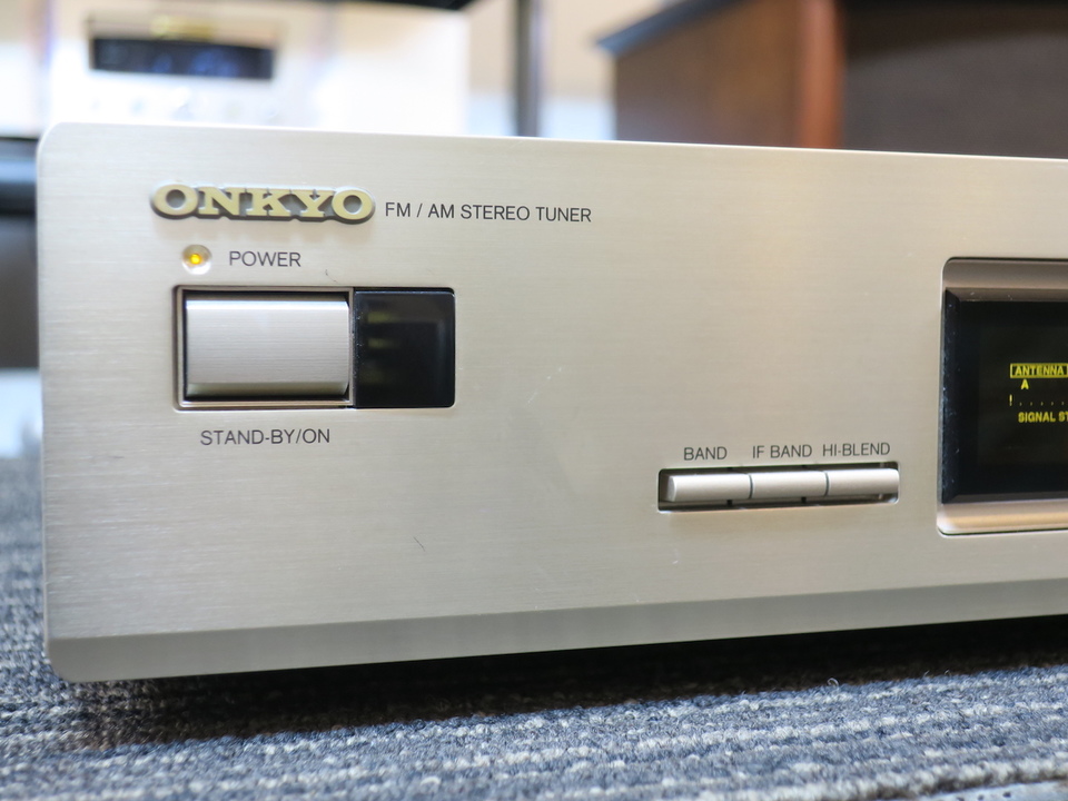 【通電確認済み】ONKYO　オンキヨー　T-425AT　FM/AMチューナー ONKYO（オンキヨー） Onkyo Integra T-425 オンキョー ラジオ
