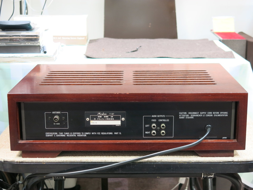Accuphaseアキュフェーズ シンセサイザーFMステレオチューナーT-107 T-107 Accuphase - 中古オーディオ 高価買取・販売 ハイファイ堂