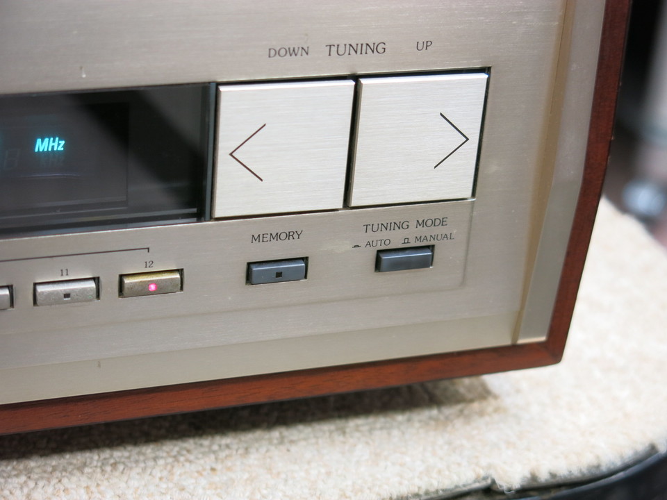 T-107 Accuphase - 中古オーディオ 高価買取・販売 ハイファイ堂