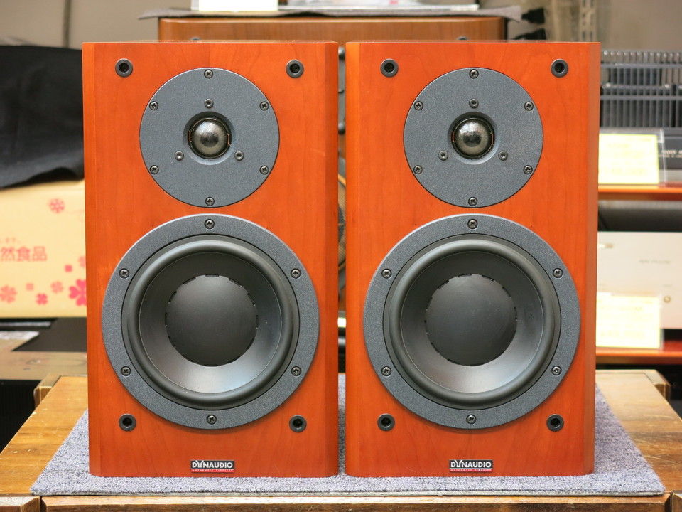 Dynaudio Focus 140 F140 Oberon 中古品 Dynaudio Focus 140 F140 Oberon 中古品 - メルカリ