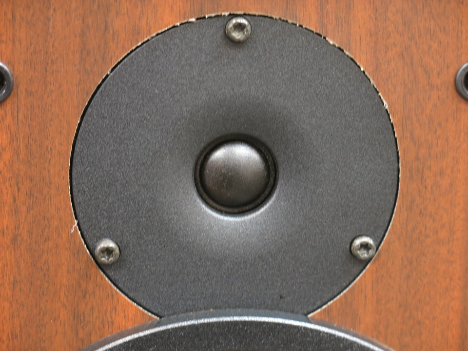 QUBIC 111 QLN - HiFi-Do McIntosh/JBL/audio-technica/Jeff Rowland