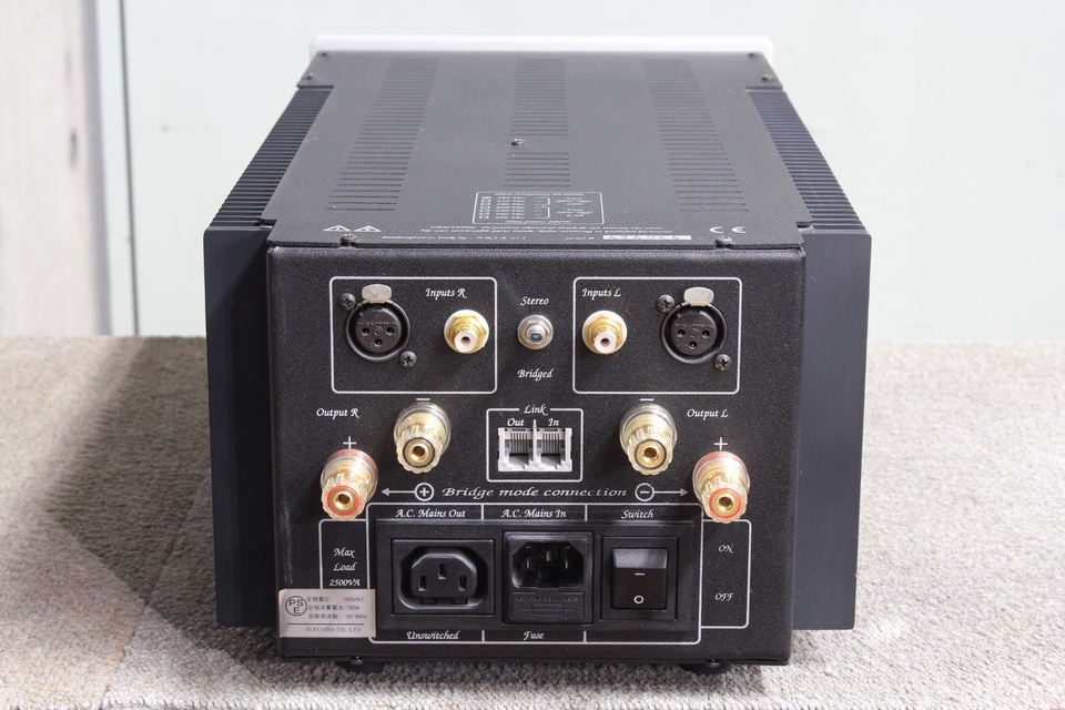 オーディオ機器 UNISON RESEARCH プリメインアンプ 初代UNICO