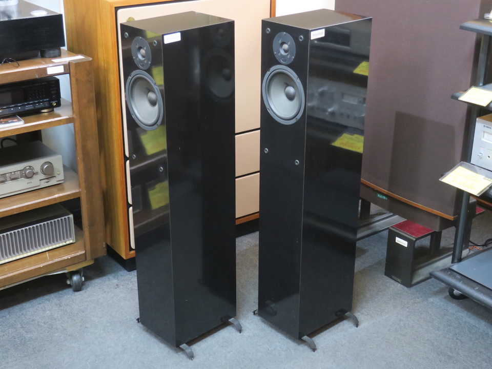 NHT Super Two 黒色 フロアスタンディングスピーカー ② NHT Super Two 黒色 フロアスタンディングスピーカー ② NHT