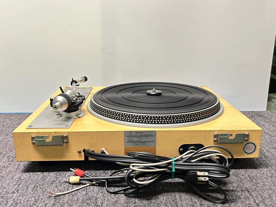 VICTOR ビクター JL-B31レコードプレイヤー　カートリッジ・針付属 VICTOR ビクター JL-B31レコードプレイヤー カートリッジ・針付属