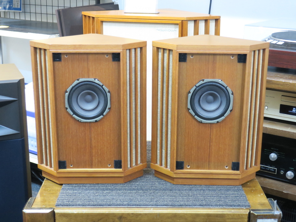 AD5061/M8+コーナー型エンクロージャー PHILIPS - 中古オーディオ 高価