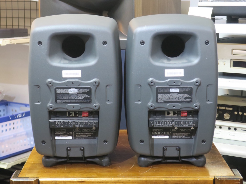 GENELEC ジェネレック 8250A パワードスピーカー☆現状品【TB】