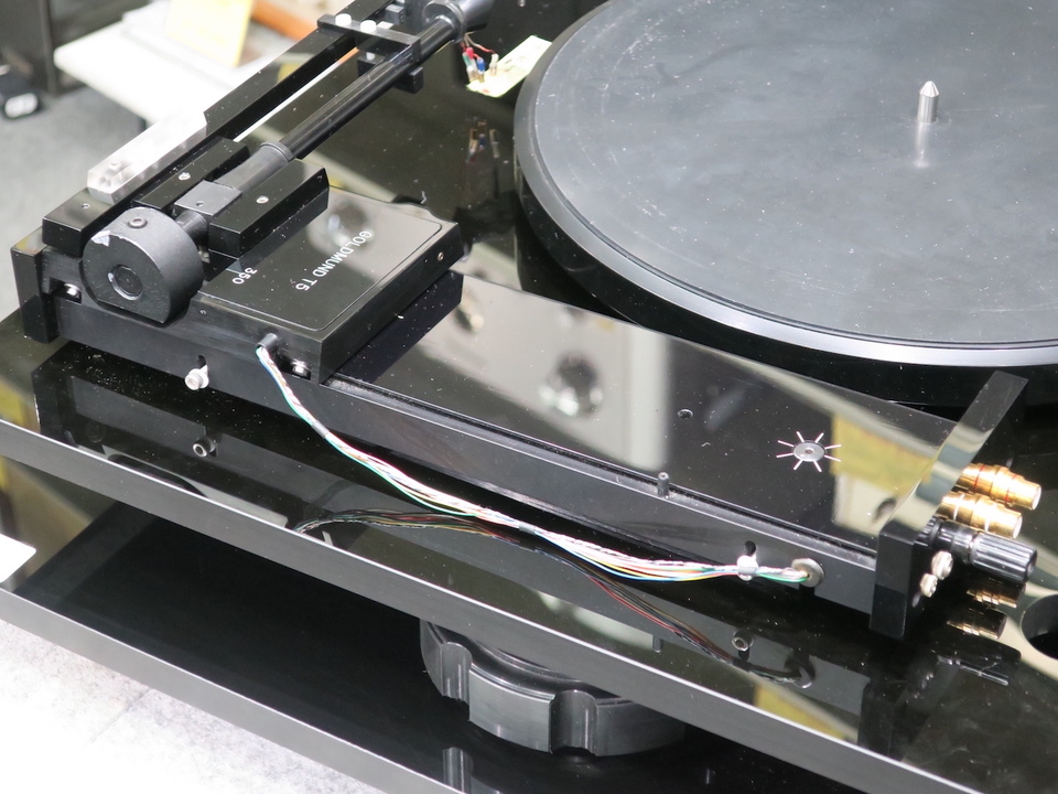 GOLDMUND ゴールドムンド レコードプレーヤー Studietto + T5 ★ 566AD-1 GOLDMUND CD⁄DVDプレーヤー MIMESIS SR DVD EVO 買取情報 | オーディオ